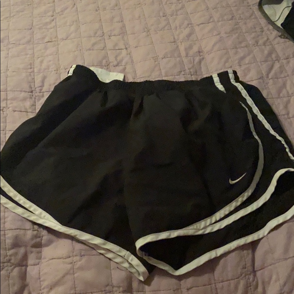 Barely used Nike shorts!